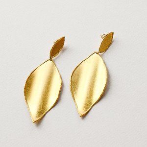 Betty Carre Willow Earrings